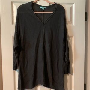 Karlie Black V-Neck Sweater Relaxed Fit